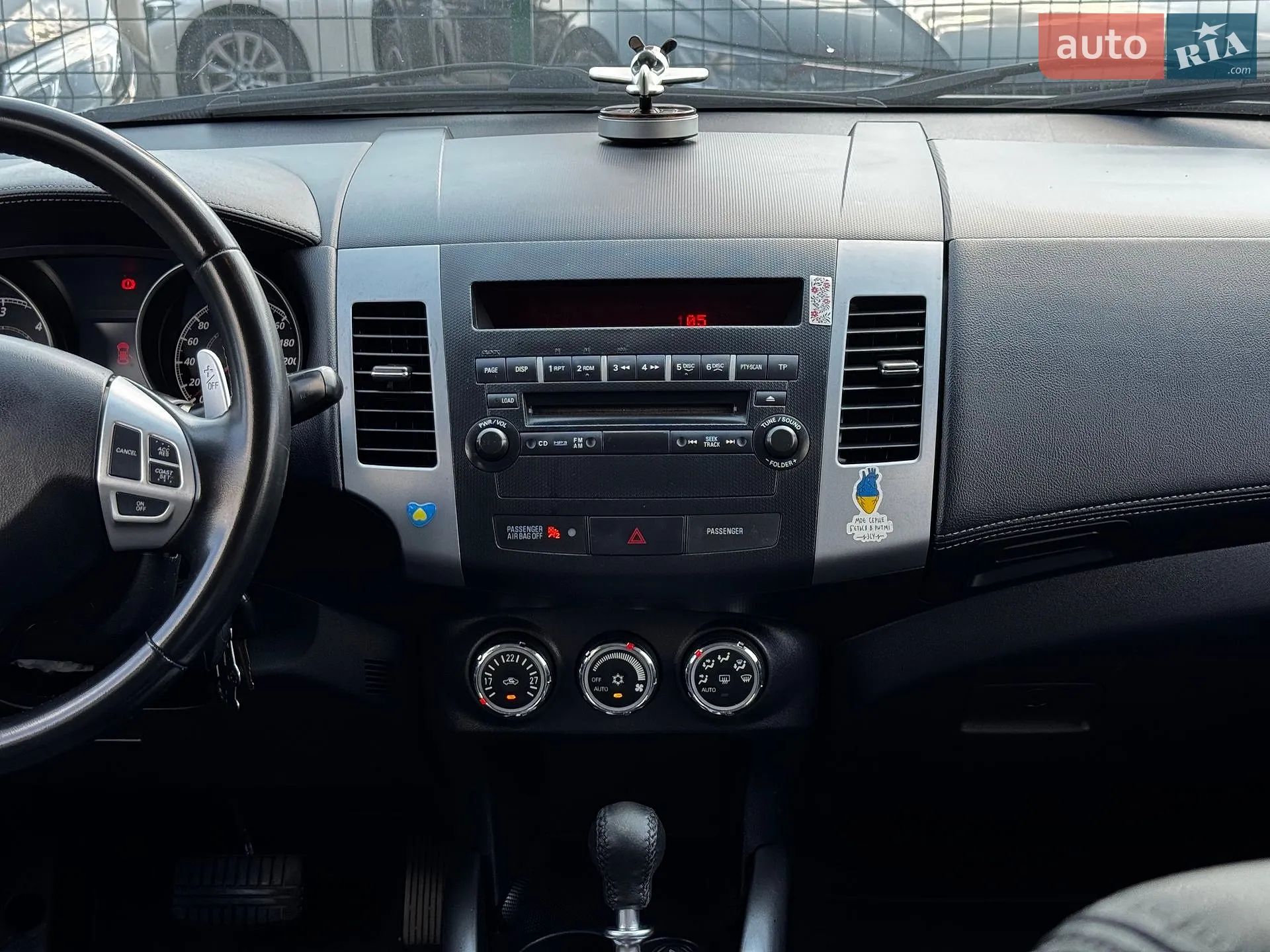 2011 Mitsubishi Outlander - мініатюра 36