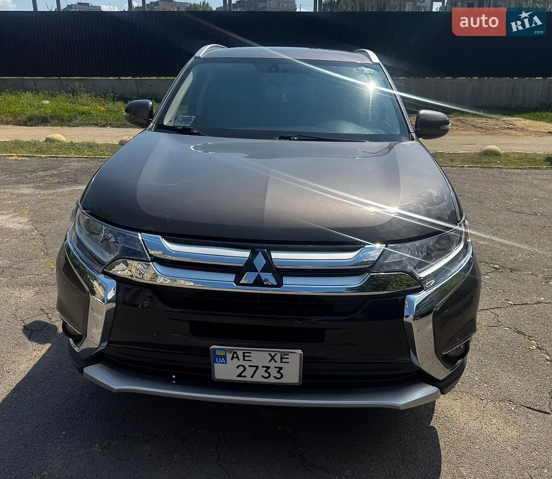 2017 Mitsubishi Outlander - мініатюра 31