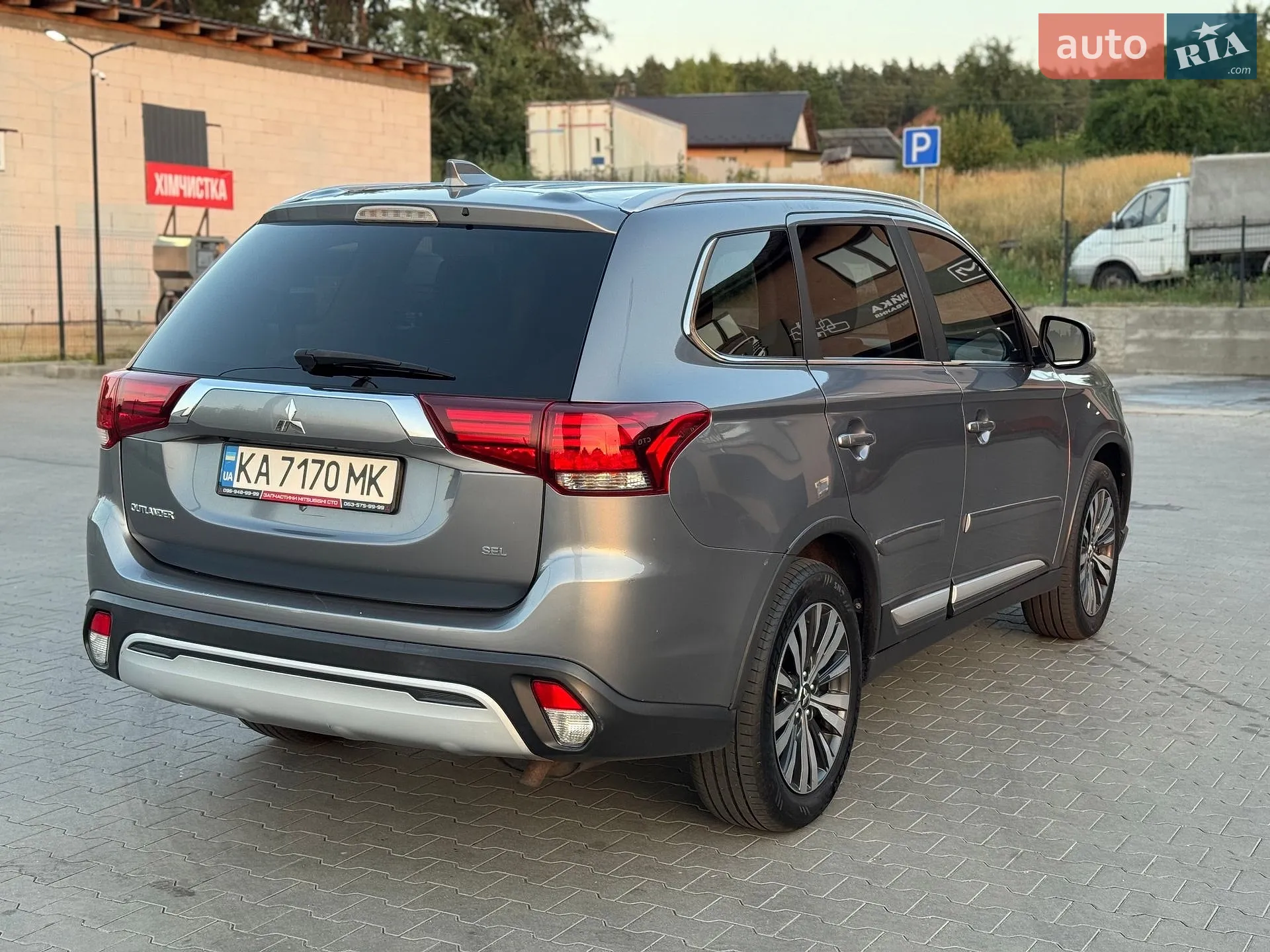 2020 Mitsubishi Outlander - мініатюра 14