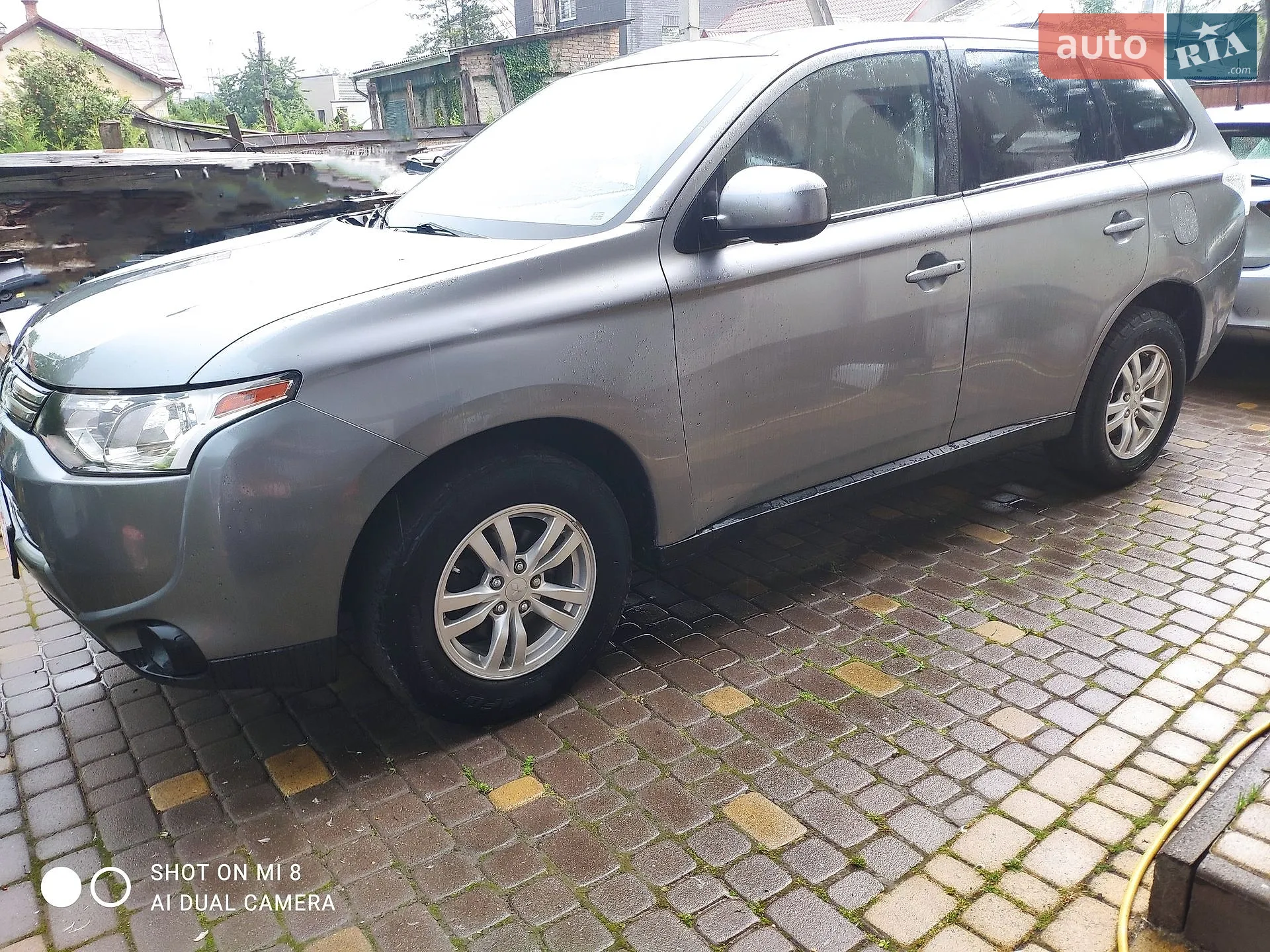 2014 Mitsubishi Outlander - мініатюра 4
