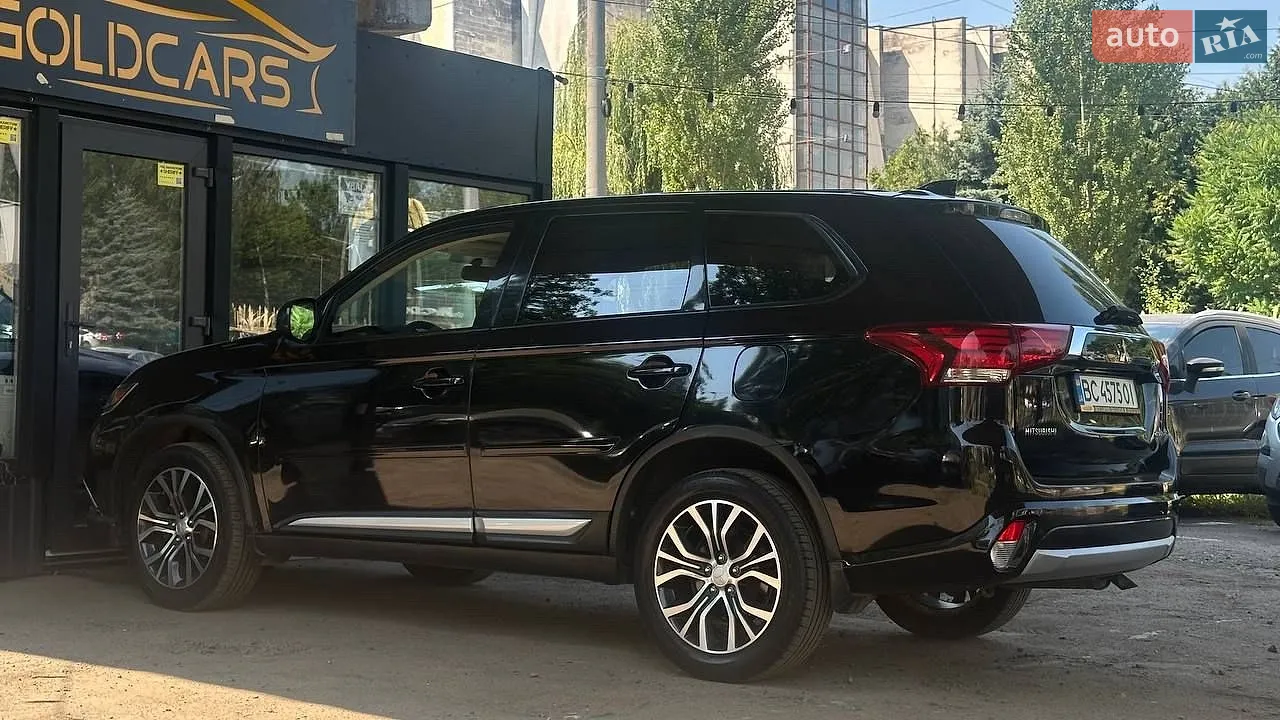 2017 Mitsubishi Outlander - мініатюра 7