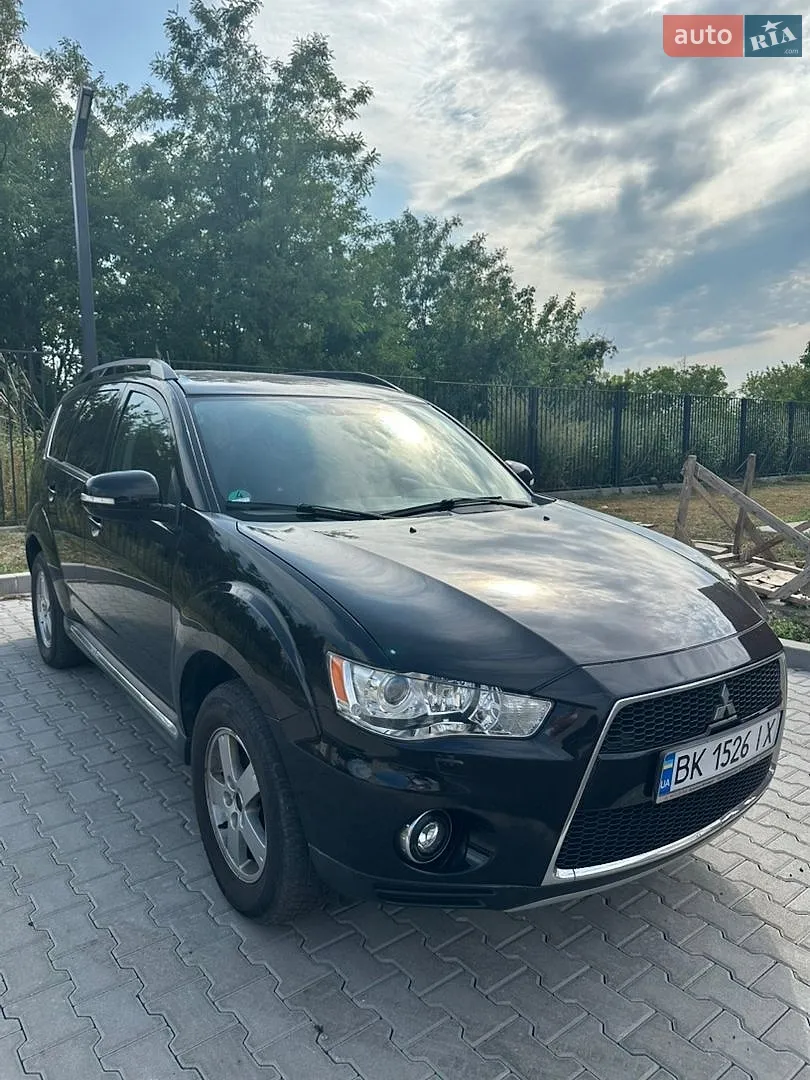 2011 Mitsubishi Outlander - мініатюра 2