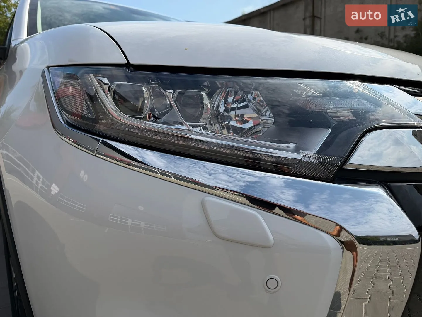 2016 Mitsubishi Outlander - мініатюра 14