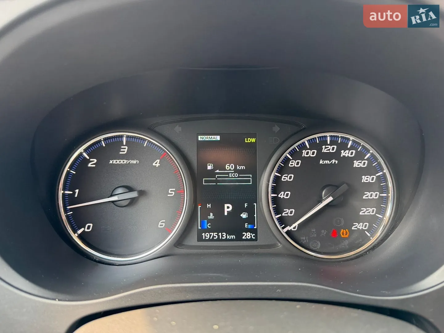 2016 Mitsubishi Outlander - мініатюра 27
