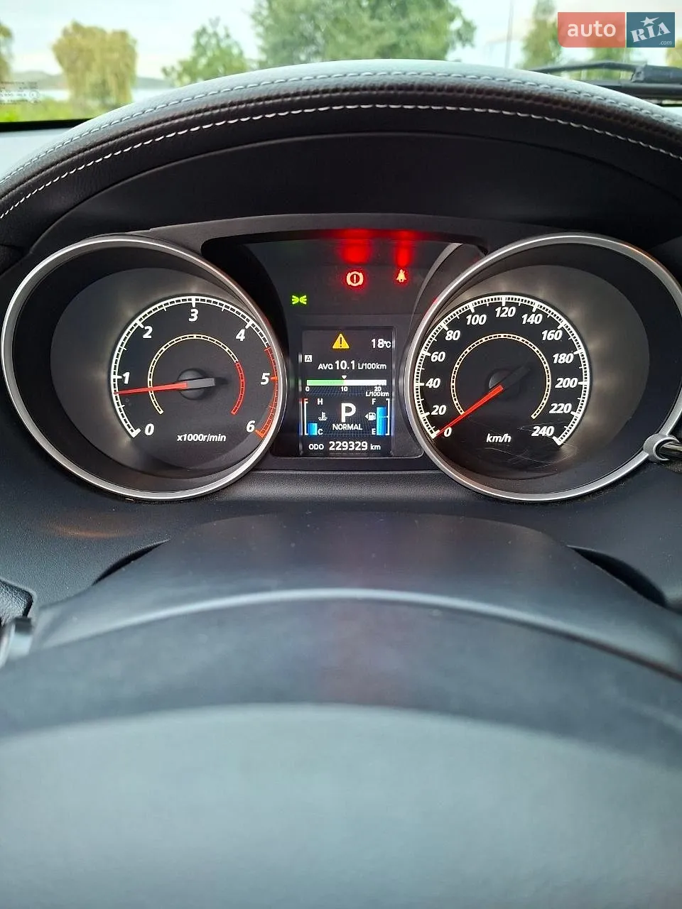 2010 Mitsubishi Outlander - мініатюра 12