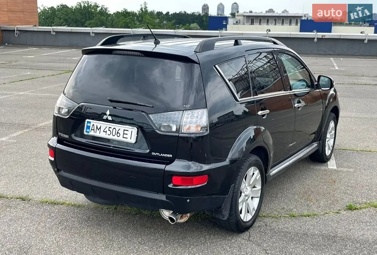 2012 Mitsubishi Outlander - мініатюра 26