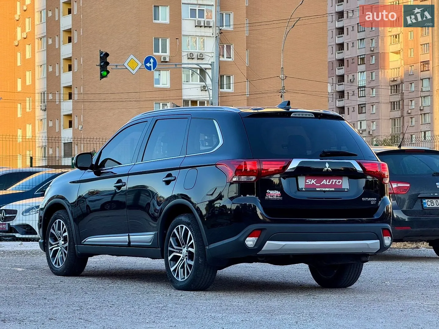 2018 Mitsubishi Outlander - мініатюра 8