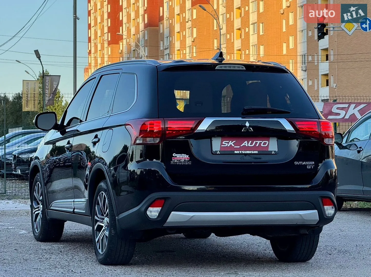 2018 Mitsubishi Outlander - мініатюра 92