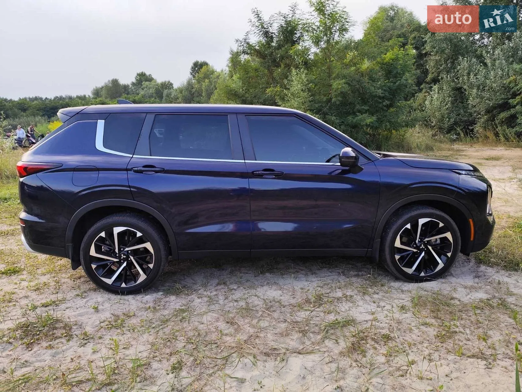 2023 Mitsubishi Outlander - мініатюра 26