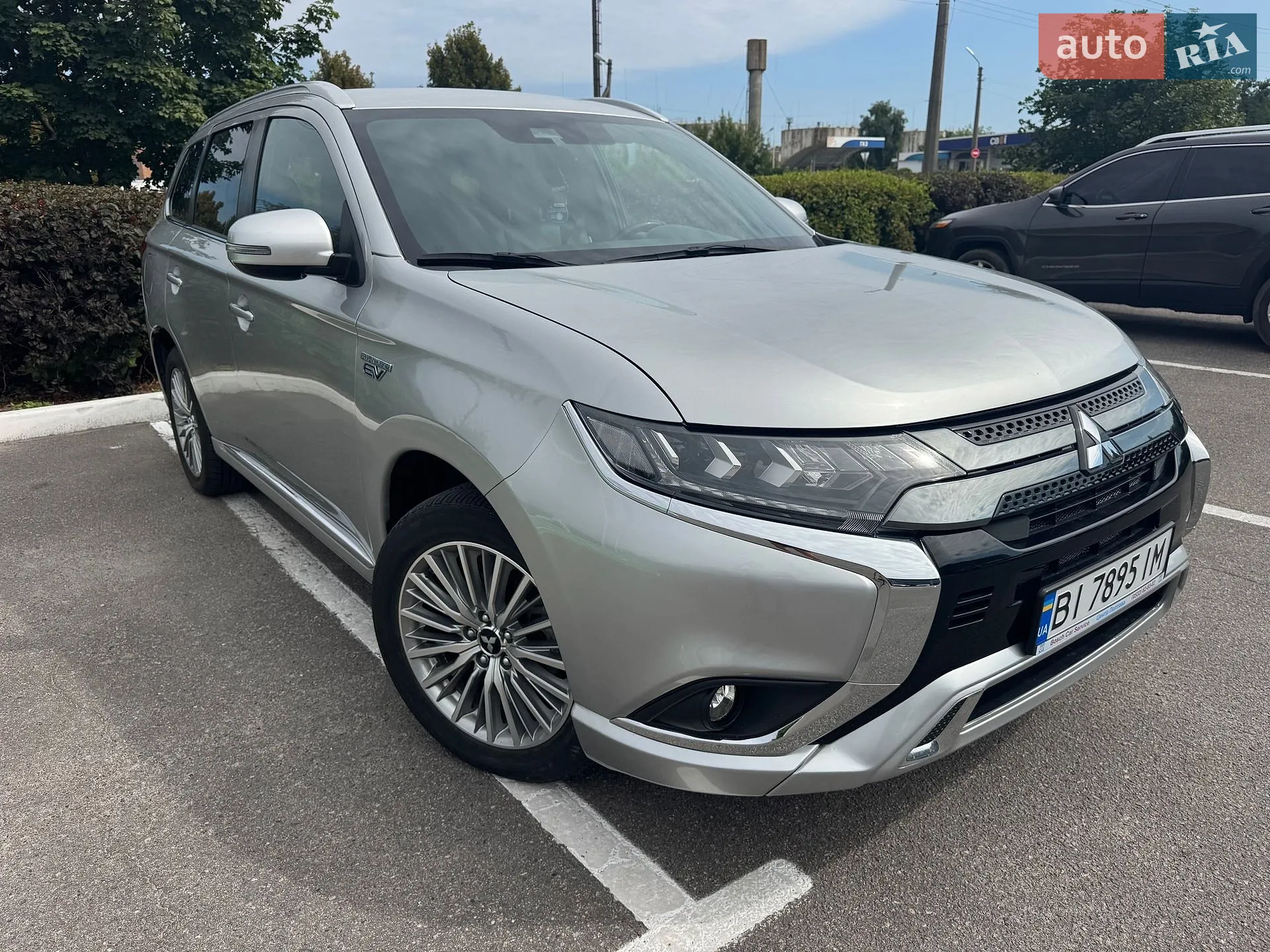 2021 Mitsubishi Outlander - мініатюра 4