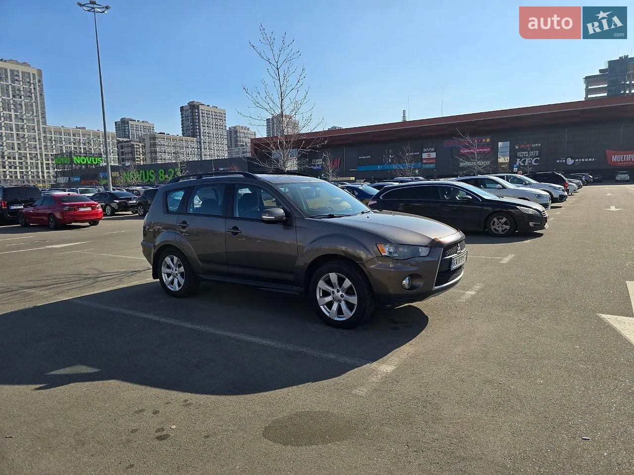 2012 Mitsubishi Outlander - мініатюра 16