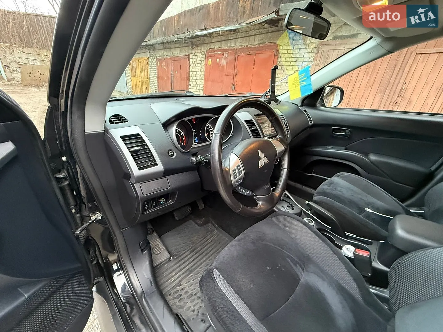 2011 Mitsubishi Outlander - мініатюра 3