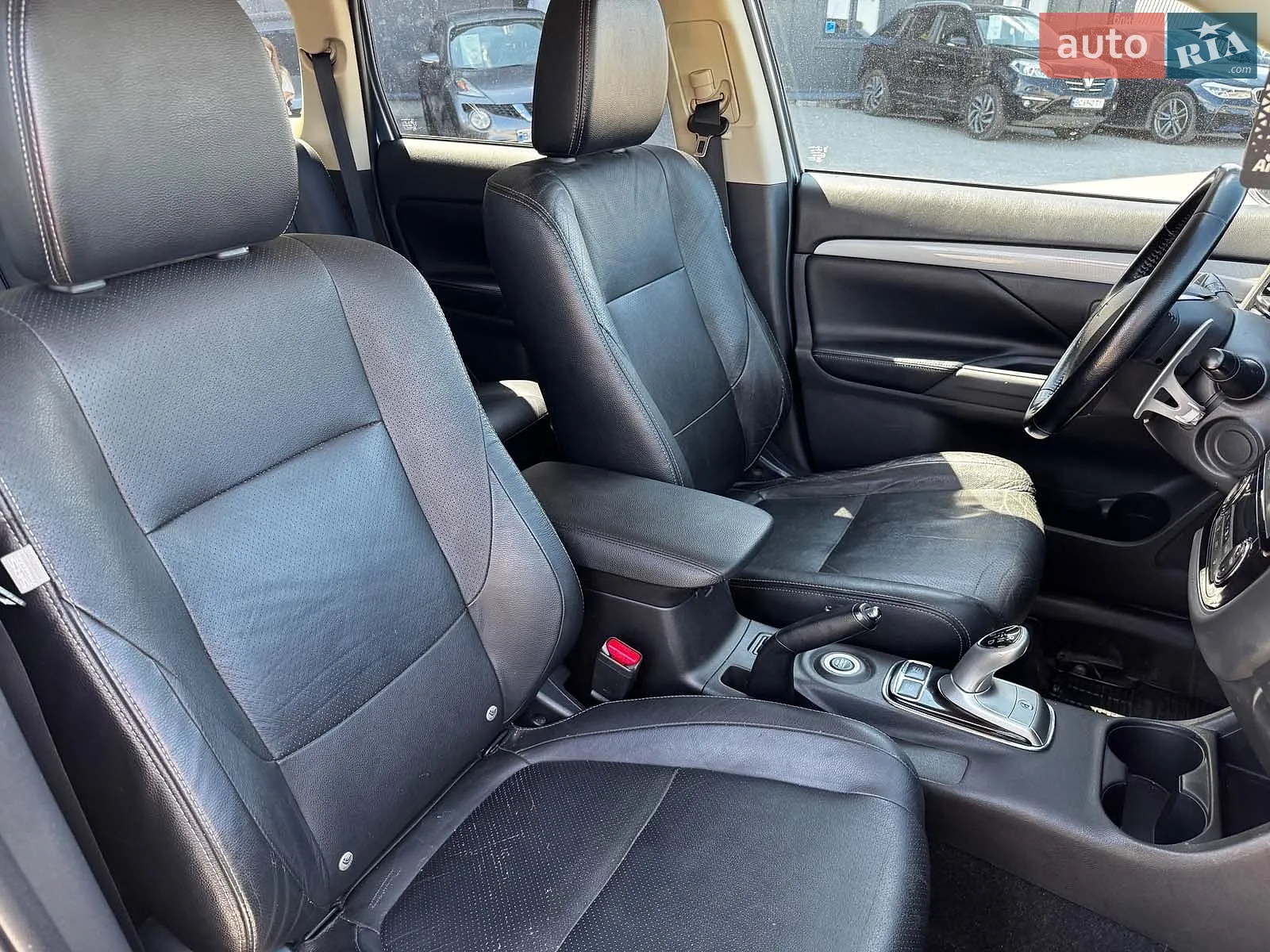 2013 Mitsubishi Outlander - мініатюра 36