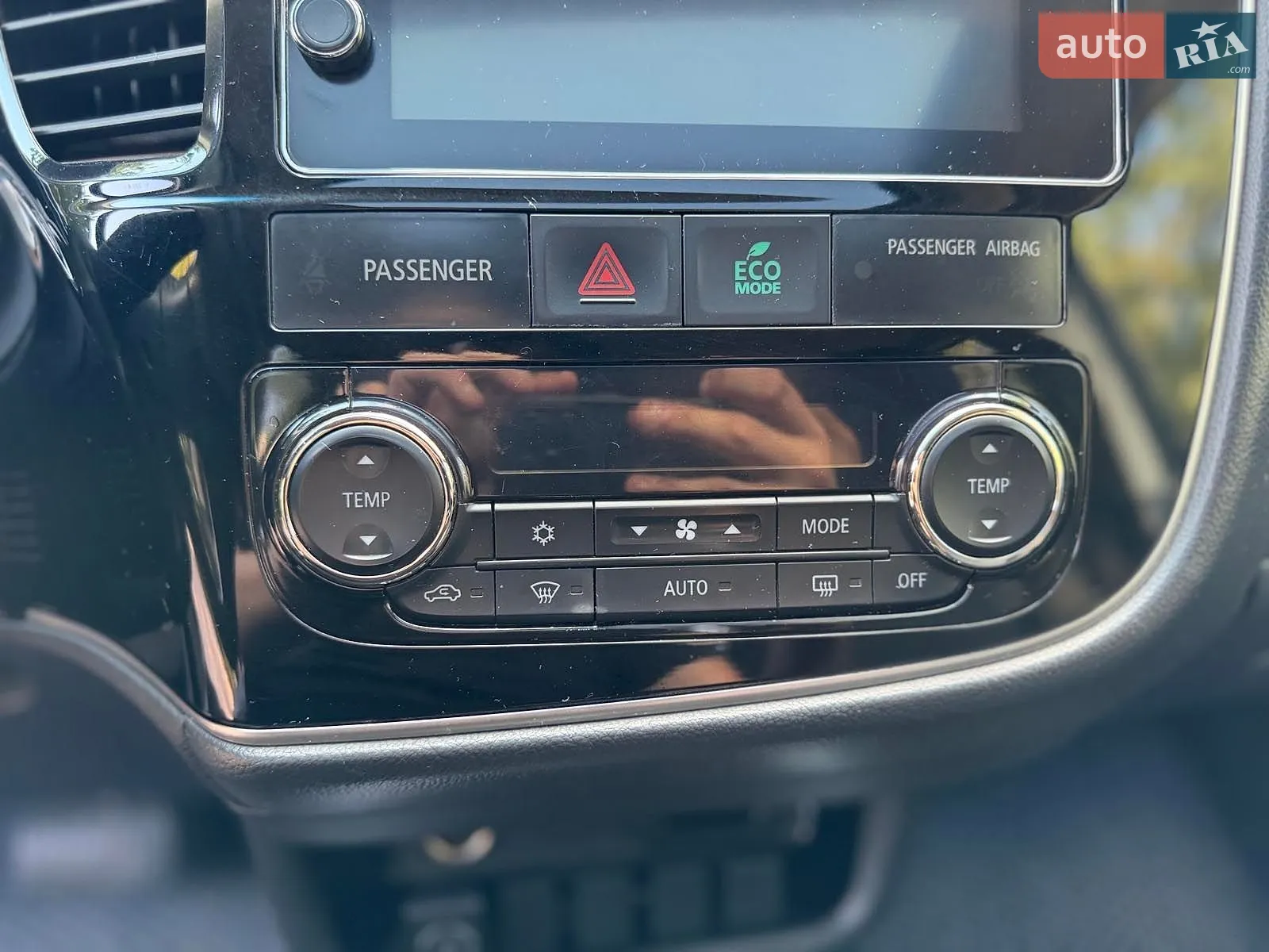 2017 Mitsubishi Outlander - мініатюра 20