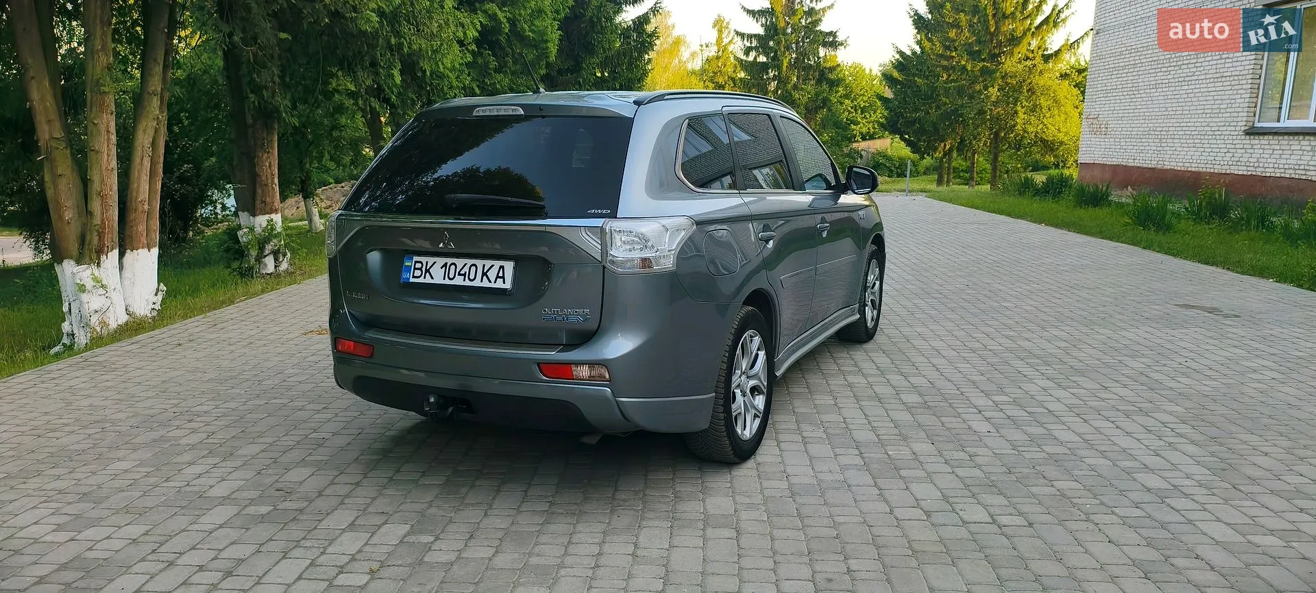 2013 Mitsubishi Outlander - мініатюра 12
