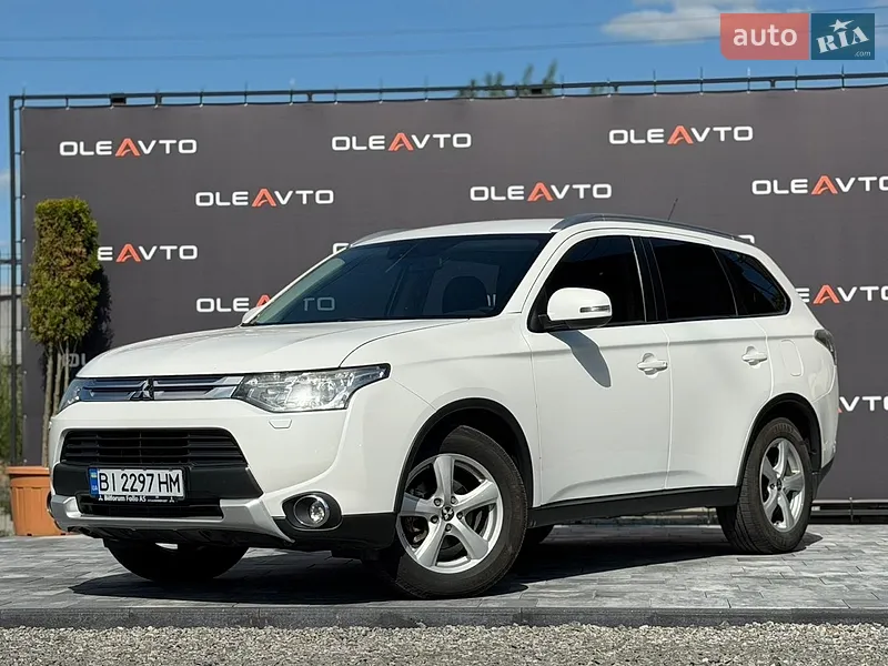 Mitsubishi Outlander 2014