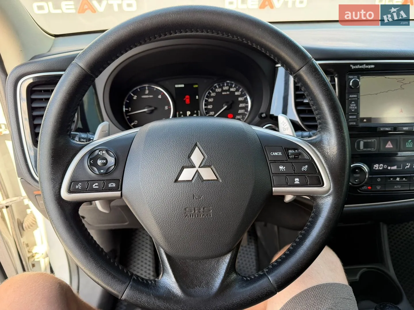 2014 Mitsubishi Outlander - мініатюра 37