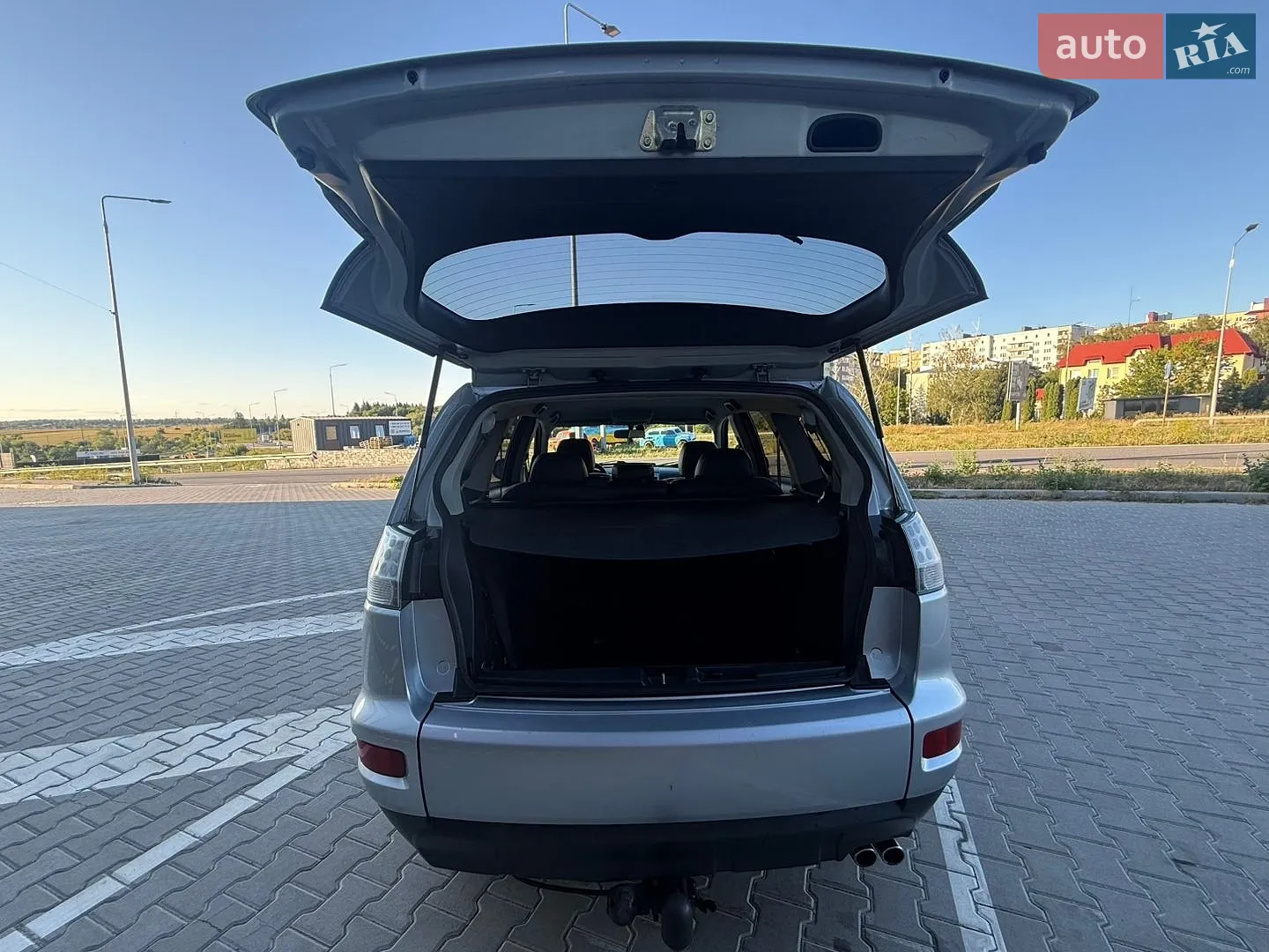 2010 Mitsubishi Outlander - мініатюра 29