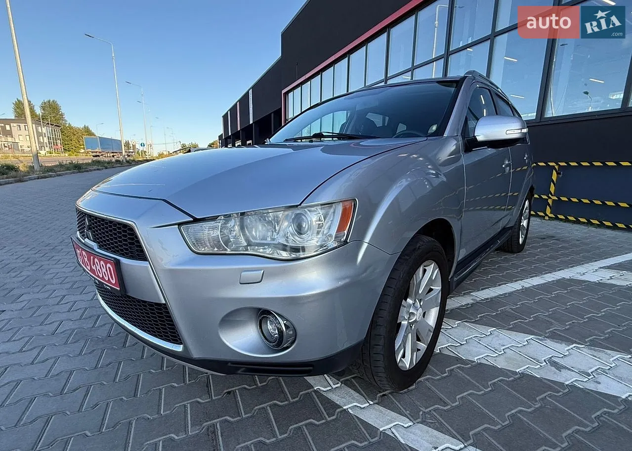 2010 Mitsubishi Outlander - мініатюра 37