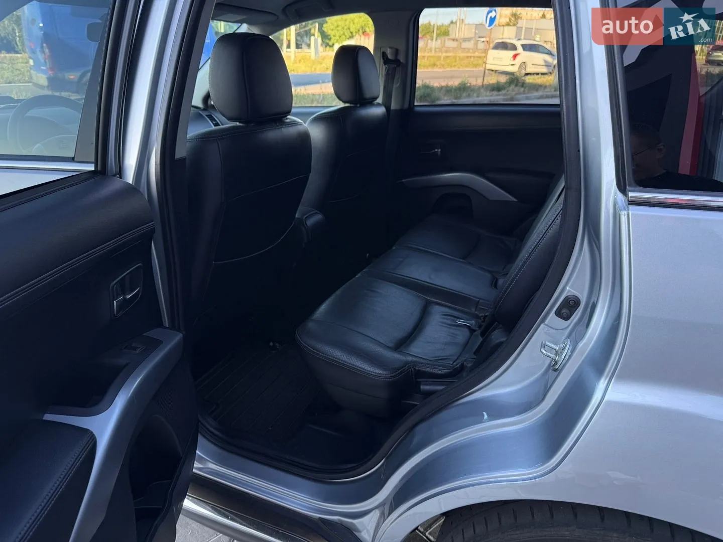 2010 Mitsubishi Outlander - мініатюра 48