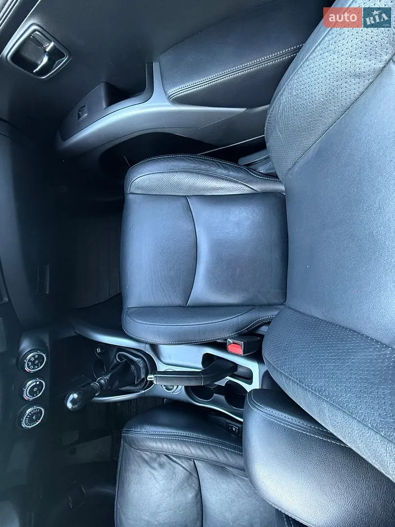 2010 Mitsubishi Outlander - мініатюра 55