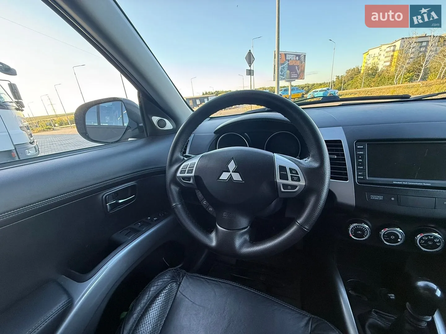2010 Mitsubishi Outlander - мініатюра 51