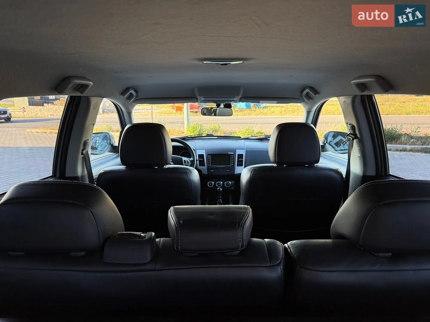 2010 Mitsubishi Outlander - мініатюра 58