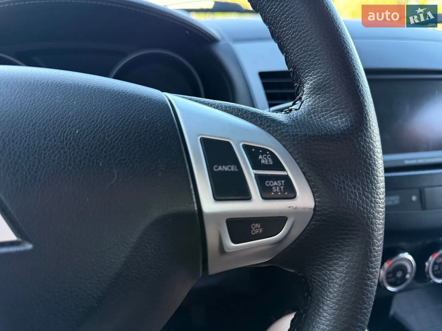 2010 Mitsubishi Outlander - мініатюра 66