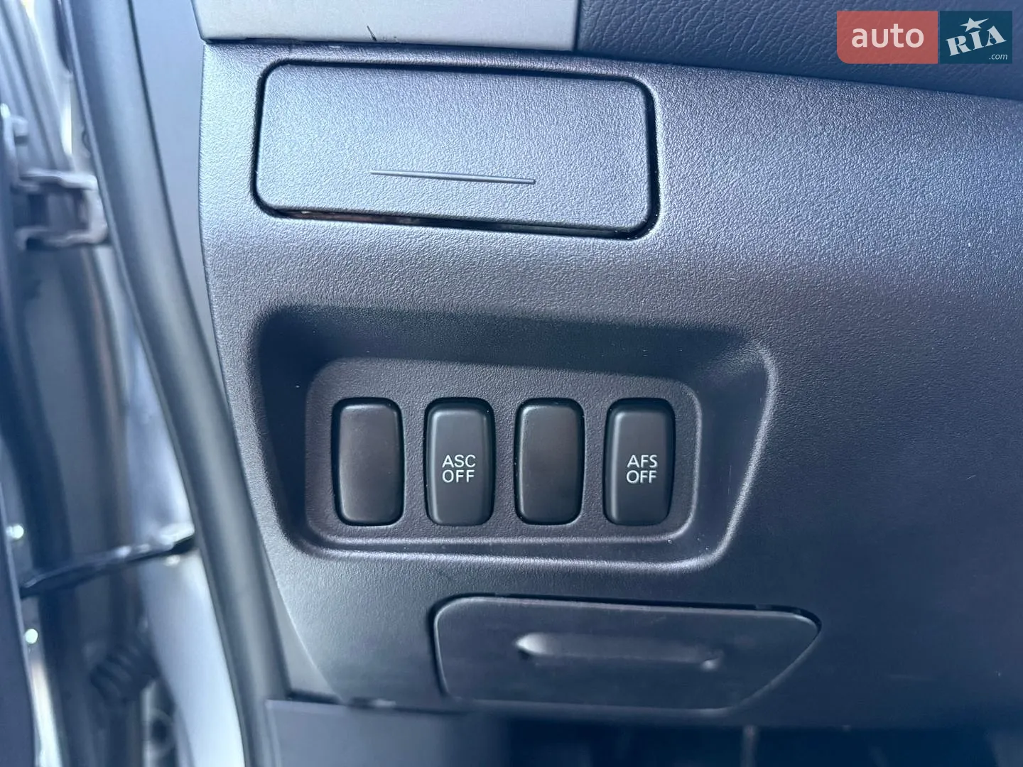 2010 Mitsubishi Outlander - мініатюра 68