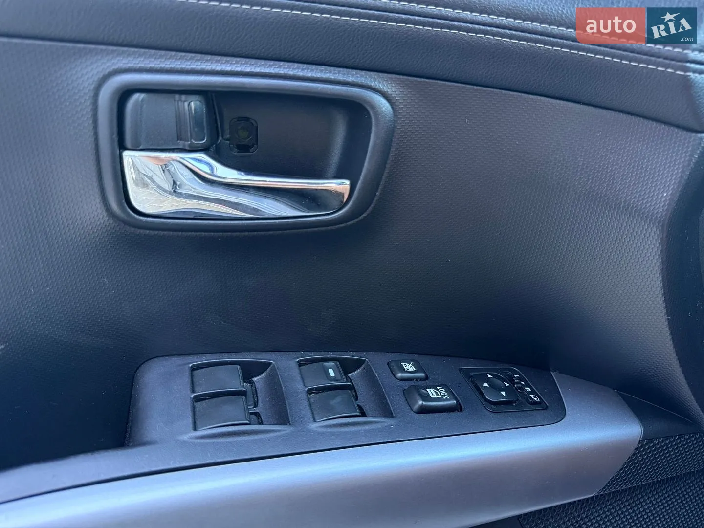 2010 Mitsubishi Outlander - мініатюра 67