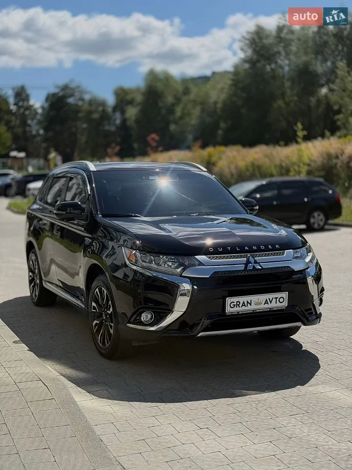 2017 Mitsubishi Outlander - мініатюра 22