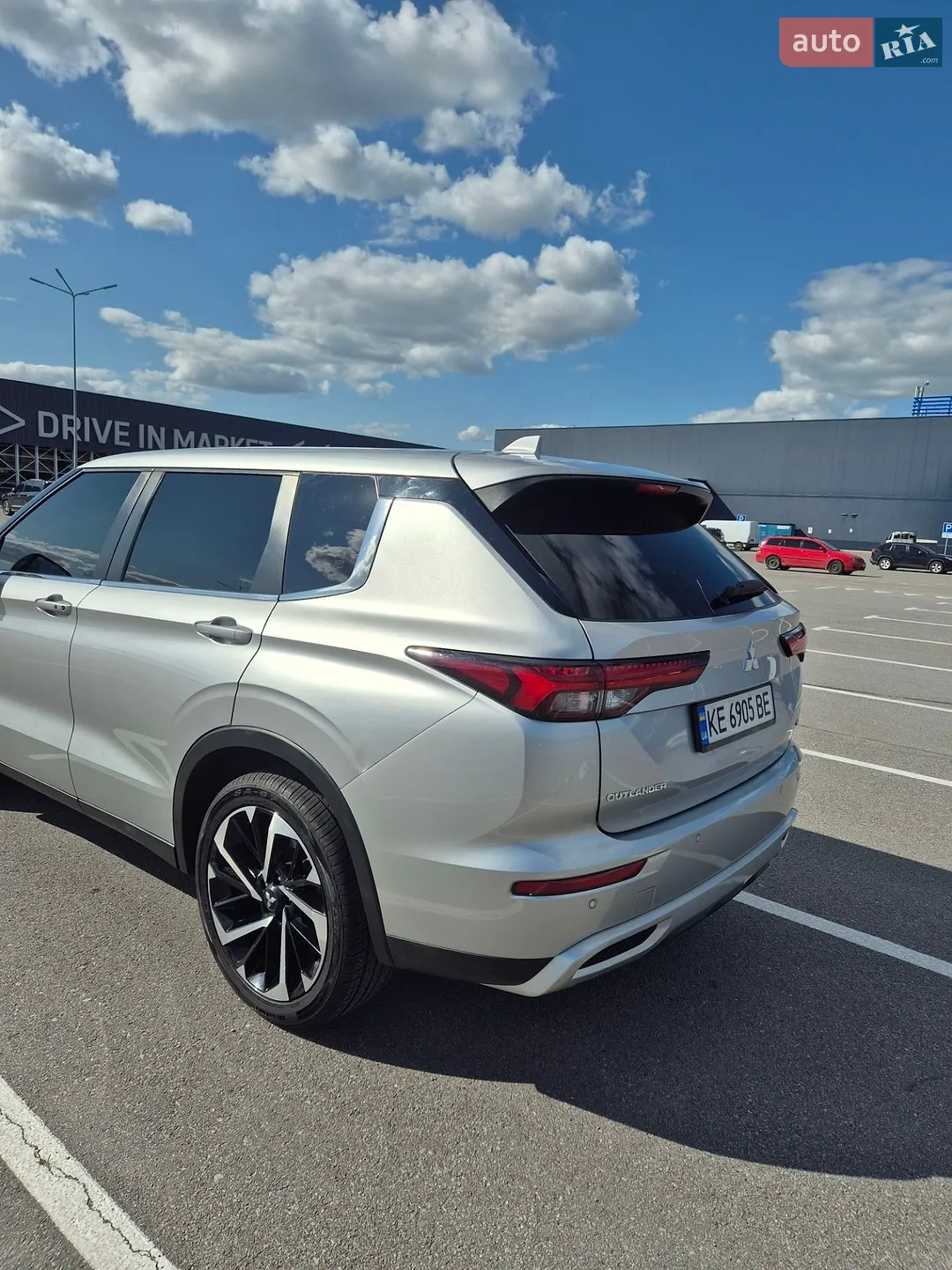 2022 Mitsubishi Outlander - мініатюра 51