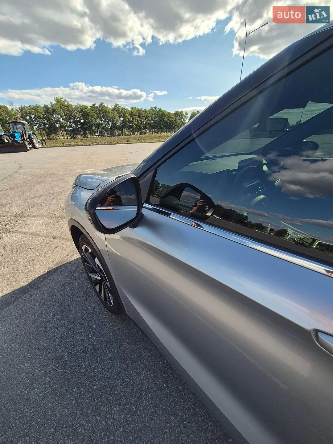 2022 Mitsubishi Outlander - мініатюра 14