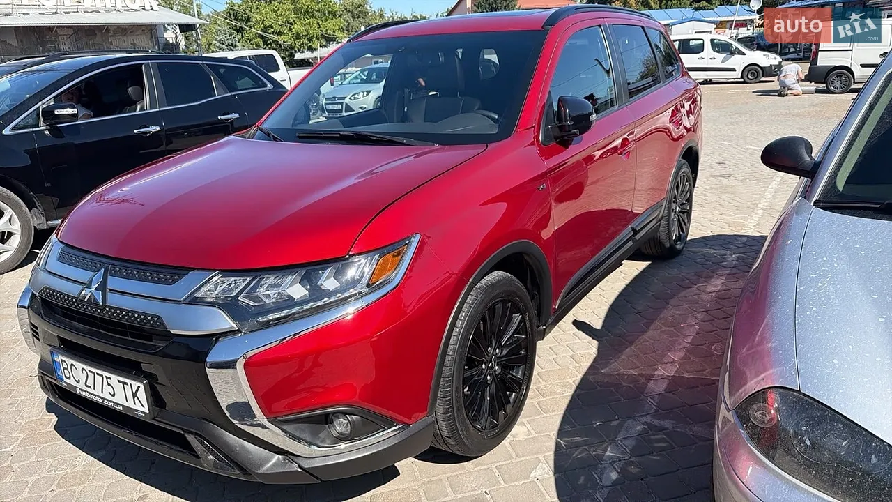 2021 Mitsubishi Outlander - мініатюра 32