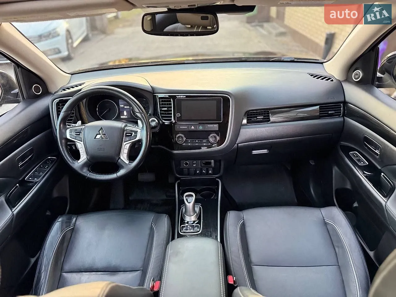 2018 Mitsubishi Outlander - мініатюра 9