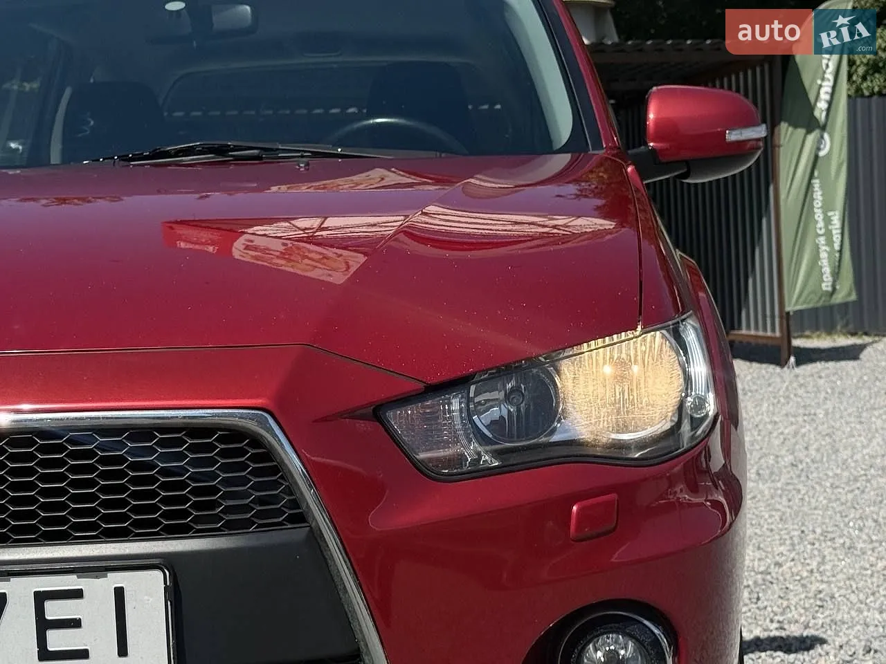 2010 Mitsubishi Outlander - мініатюра 4