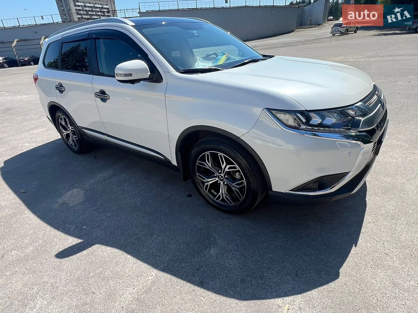 2021 Mitsubishi Outlander - мініатюра 4