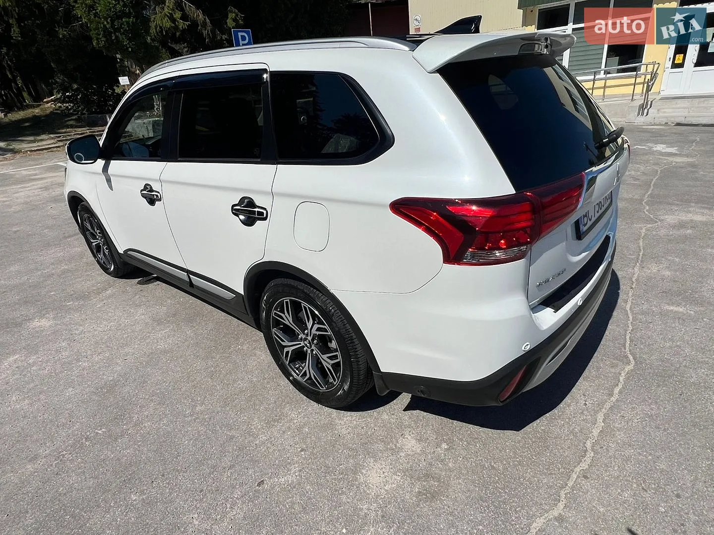 2021 Mitsubishi Outlander - мініатюра 7