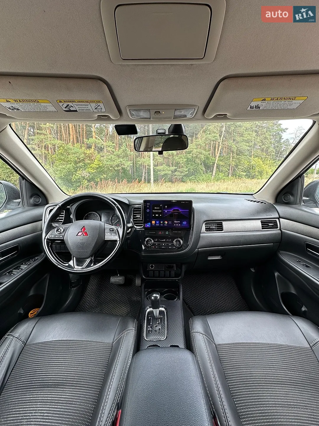 2017 Mitsubishi Outlander - мініатюра 16