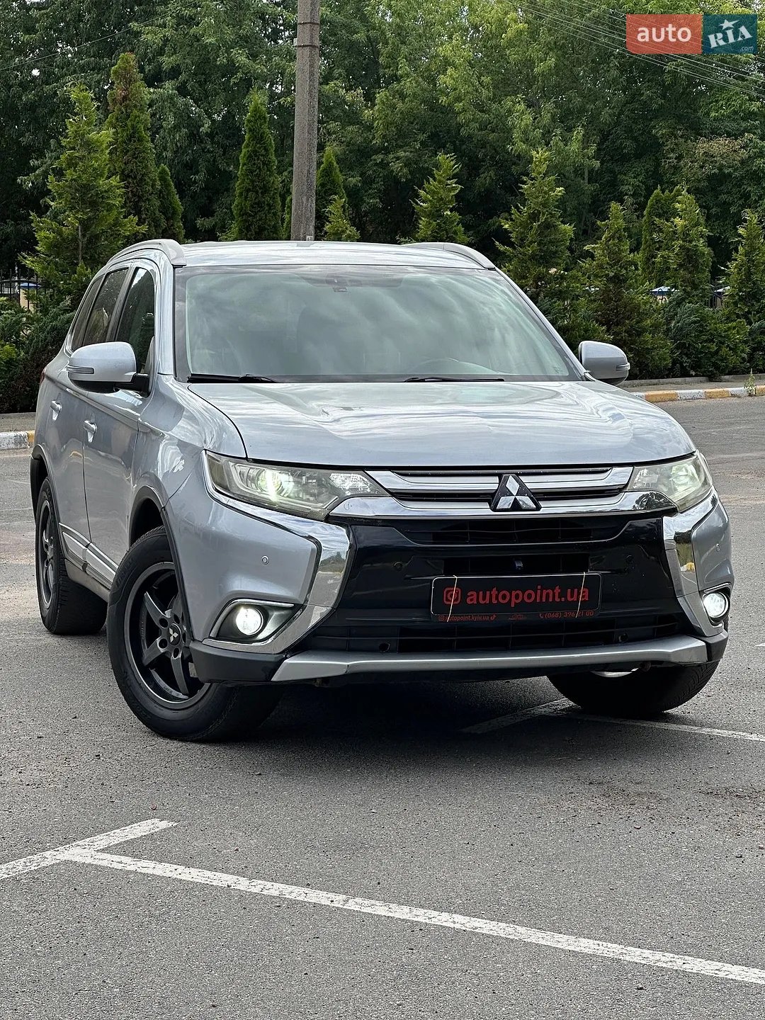 2017 Mitsubishi Outlander - мініатюра 4