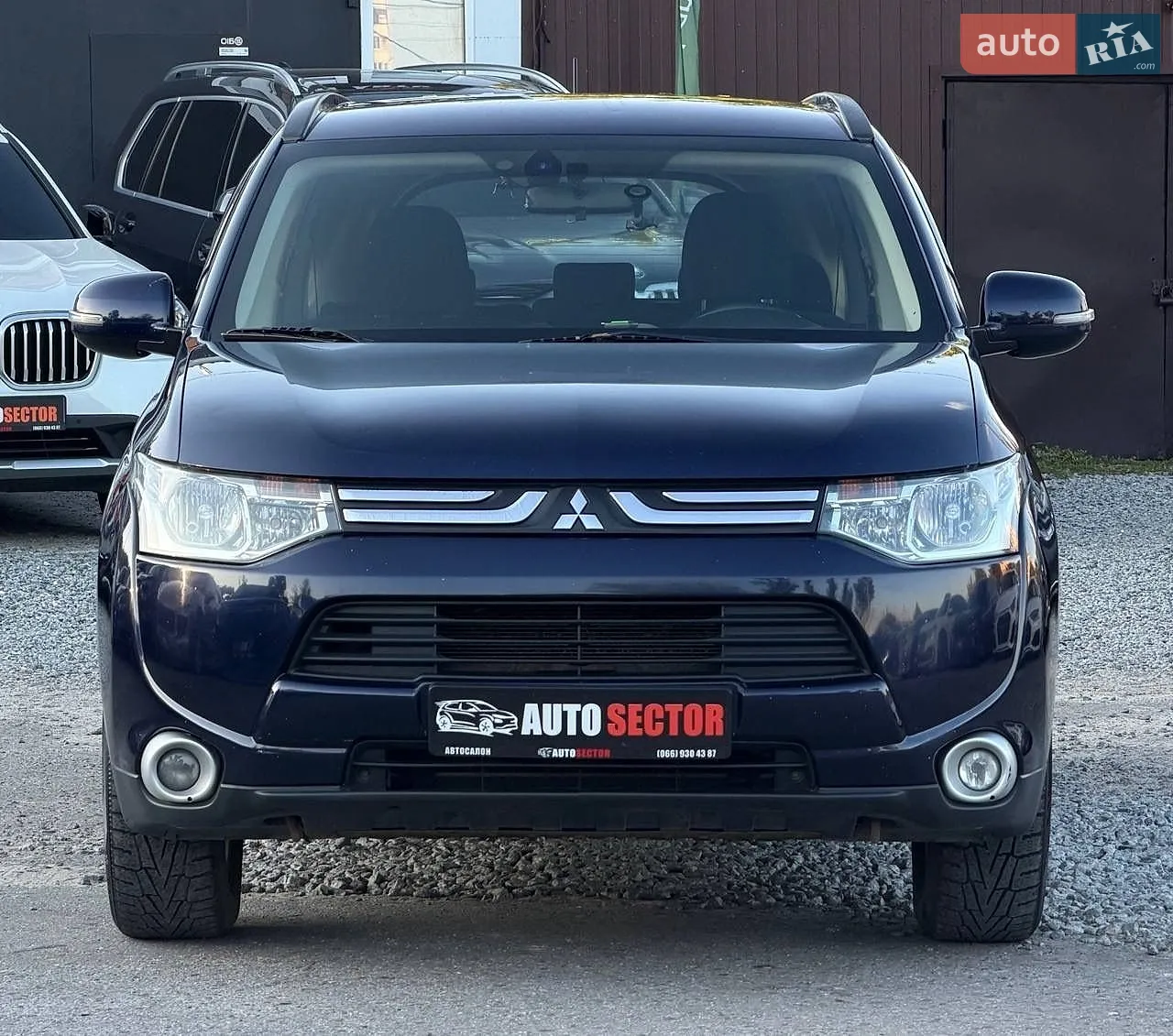 2013 Mitsubishi Outlander - мініатюра 3