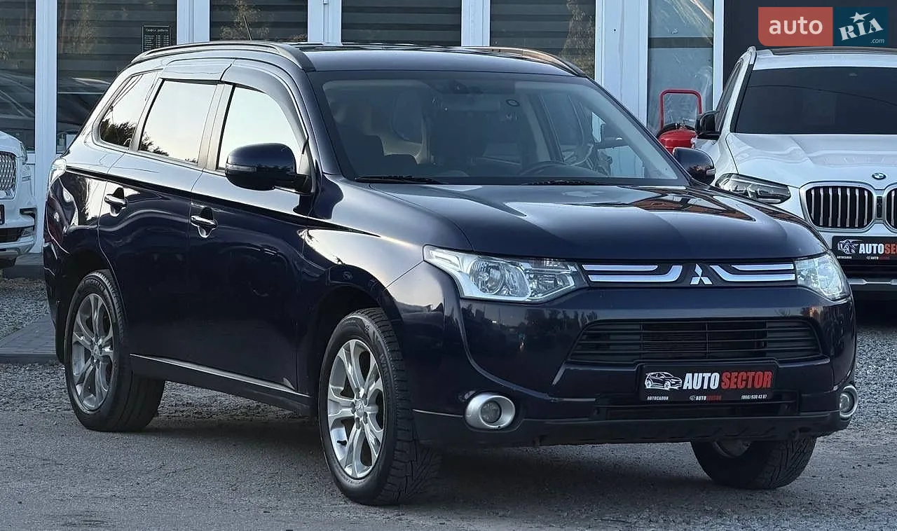 2013 Mitsubishi Outlander - мініатюра 5