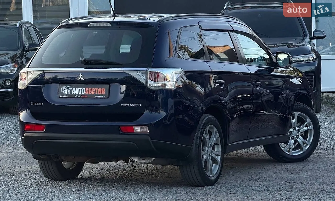 2013 Mitsubishi Outlander - мініатюра 7