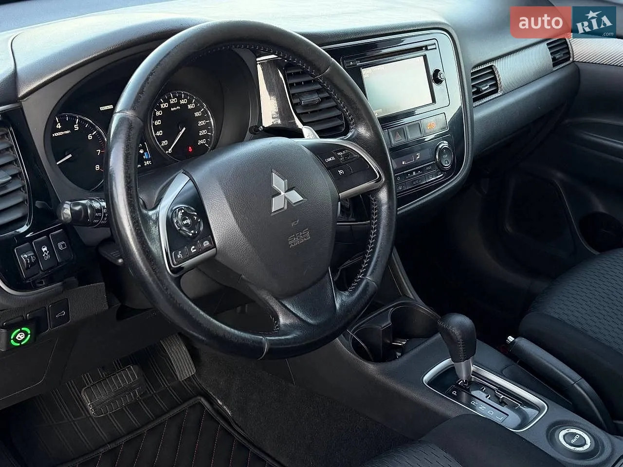 2013 Mitsubishi Outlander - мініатюра 13