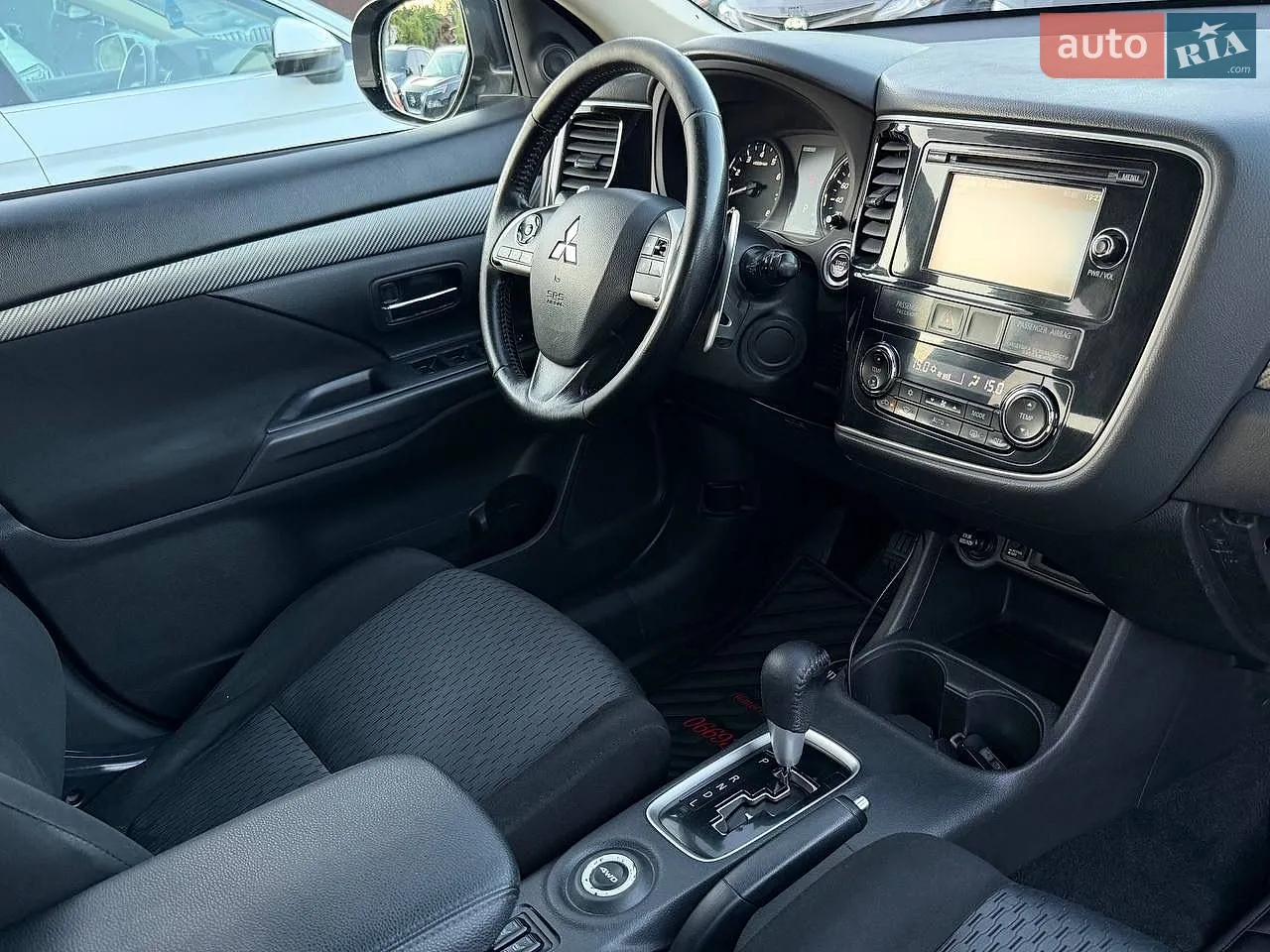 2013 Mitsubishi Outlander - мініатюра 35