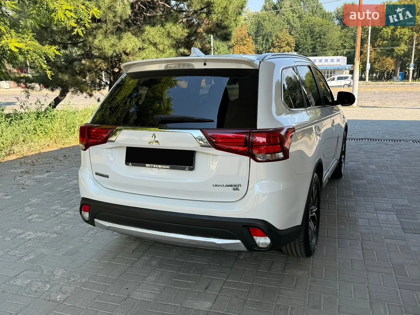 2017 Mitsubishi Outlander - мініатюра 7