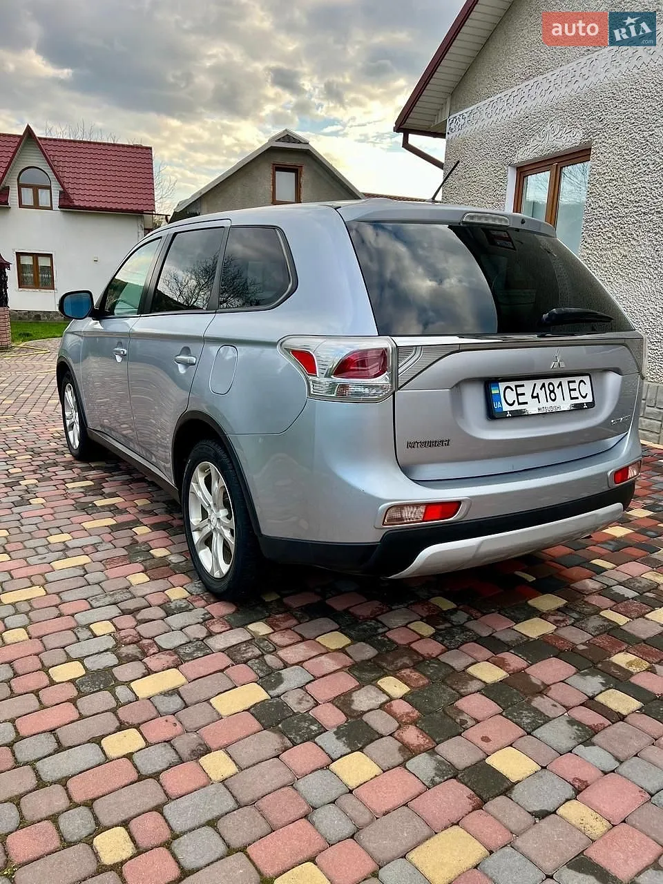 2014 Mitsubishi Outlander - мініатюра 21