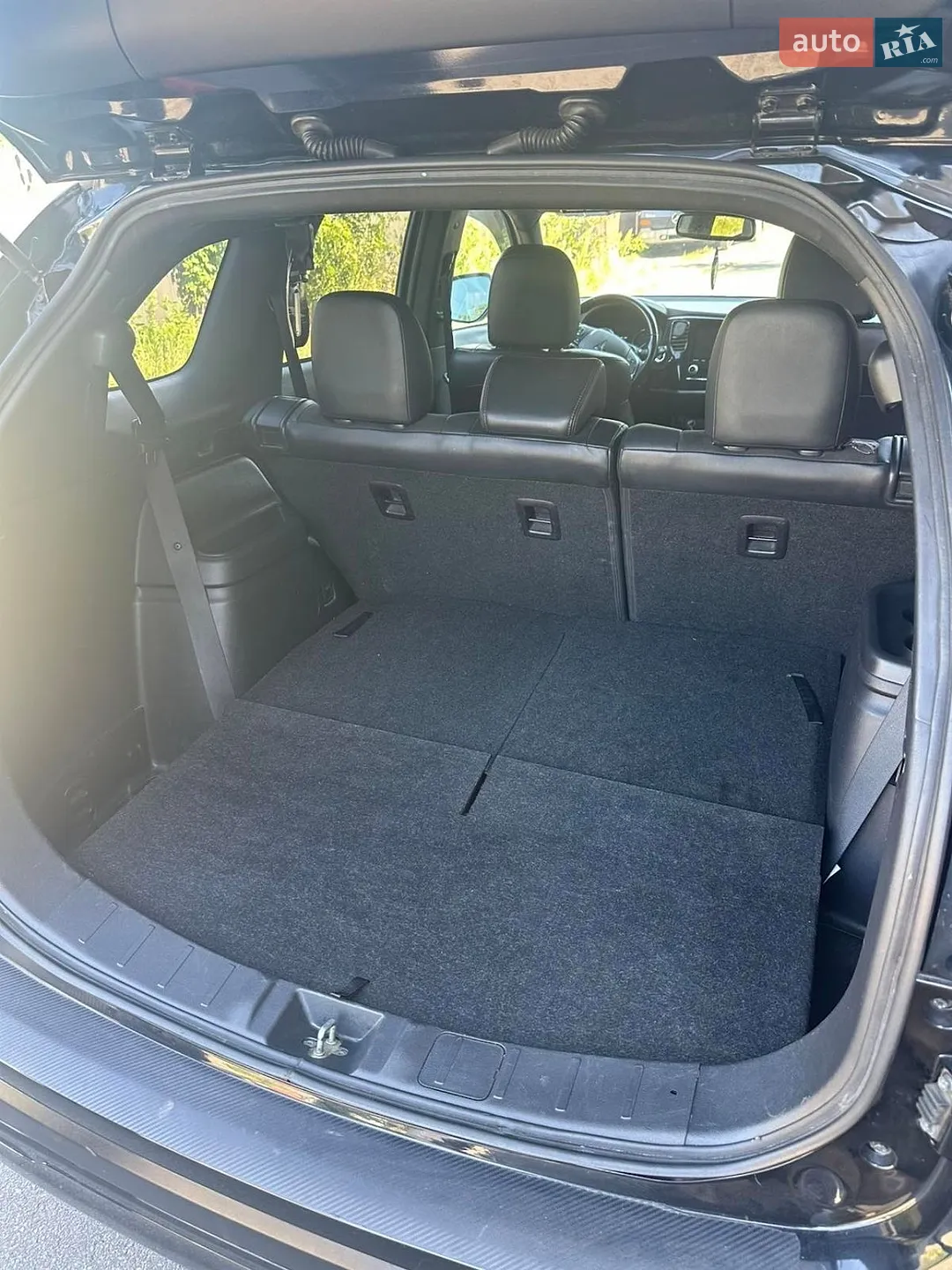 2020 Mitsubishi Outlander - мініатюра 31