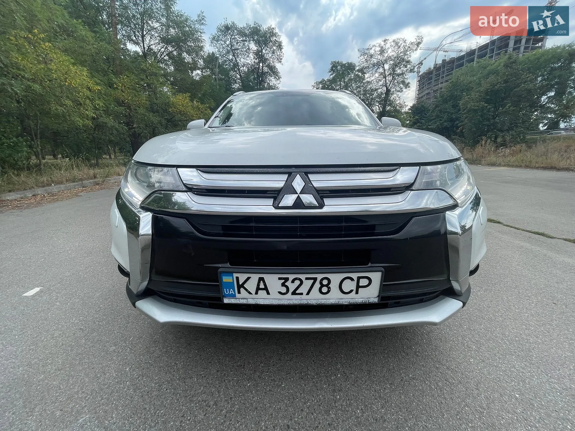 2016 Mitsubishi Outlander - мініатюра 2