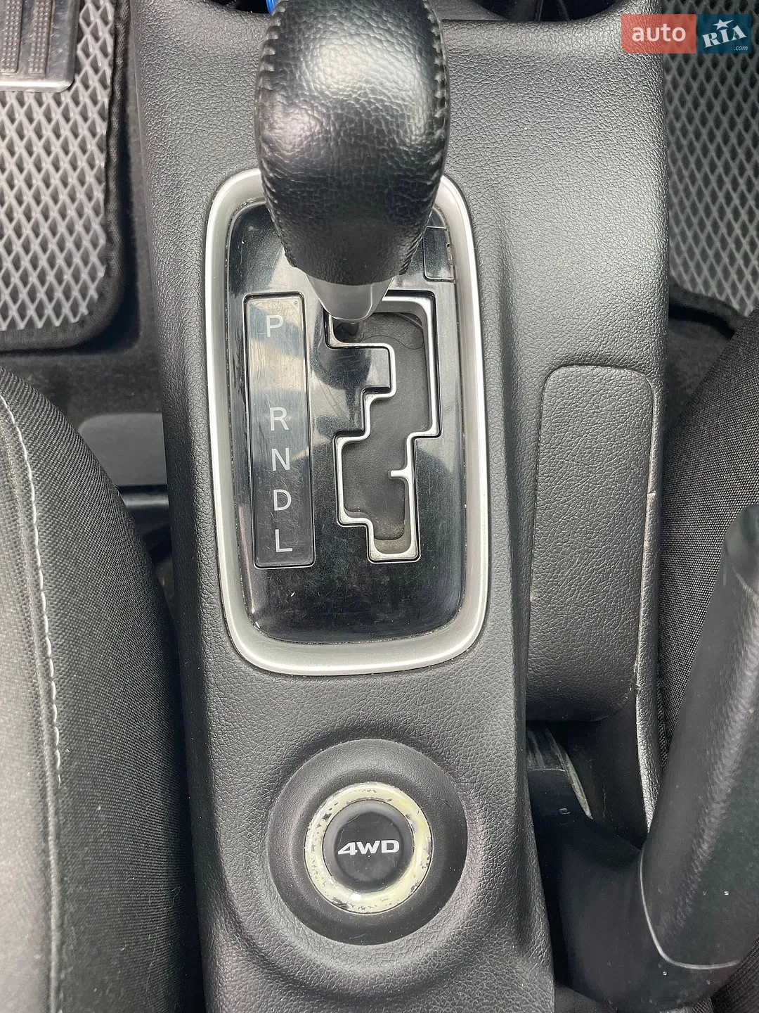 2016 Mitsubishi Outlander - мініатюра 15